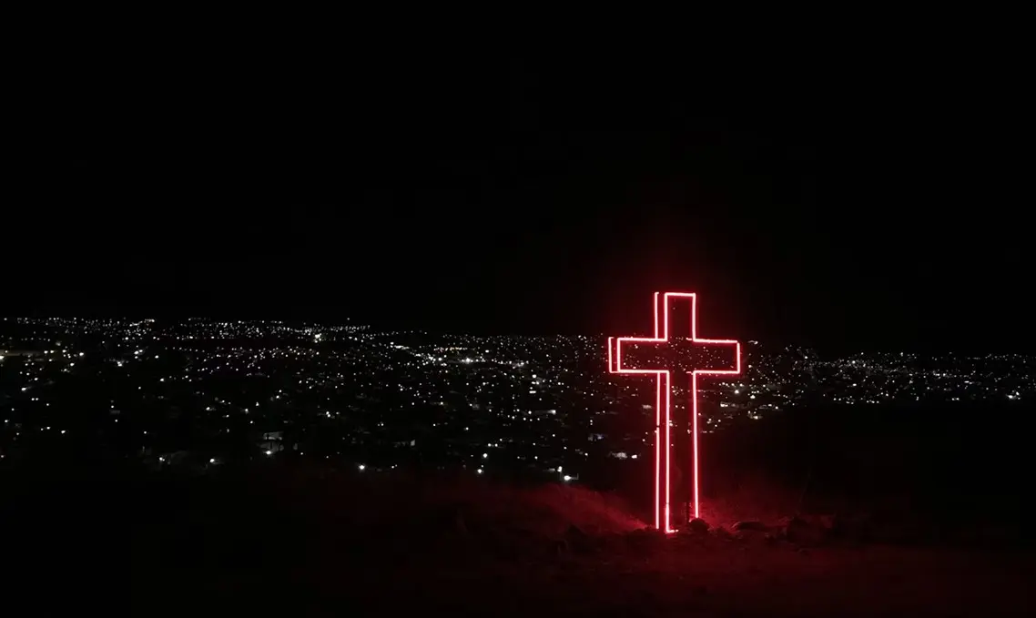 The History Behind the WWJD Bracelet Trend