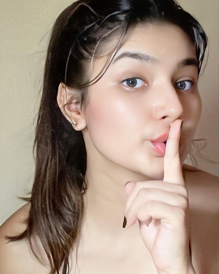 attitude single girl dp