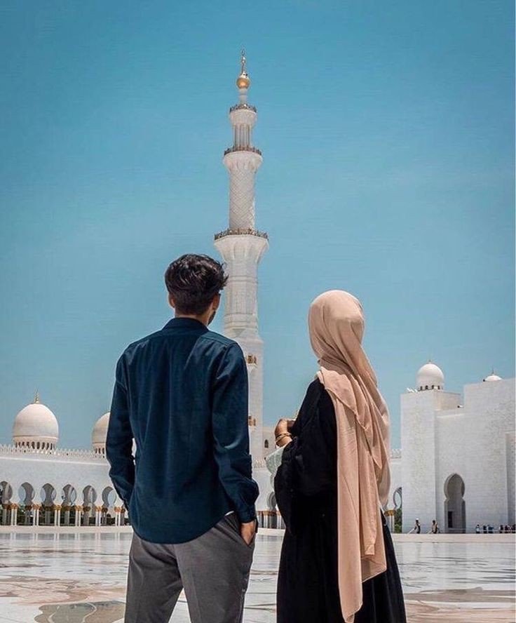 cute islamic couple dp