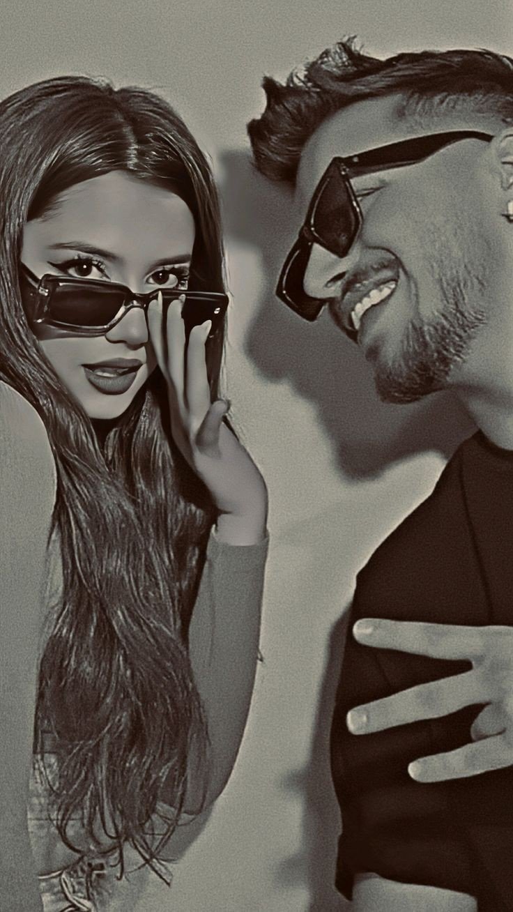 cute love couple dp for instagram cartoon