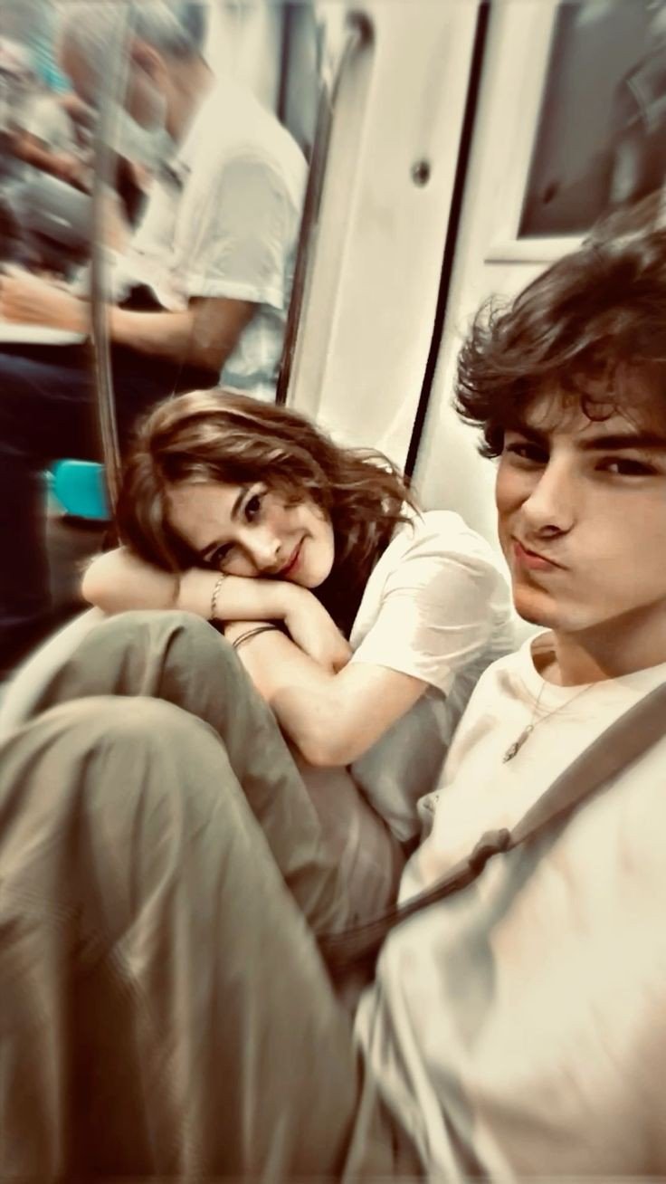 cute love profile dp for whatsapp boy