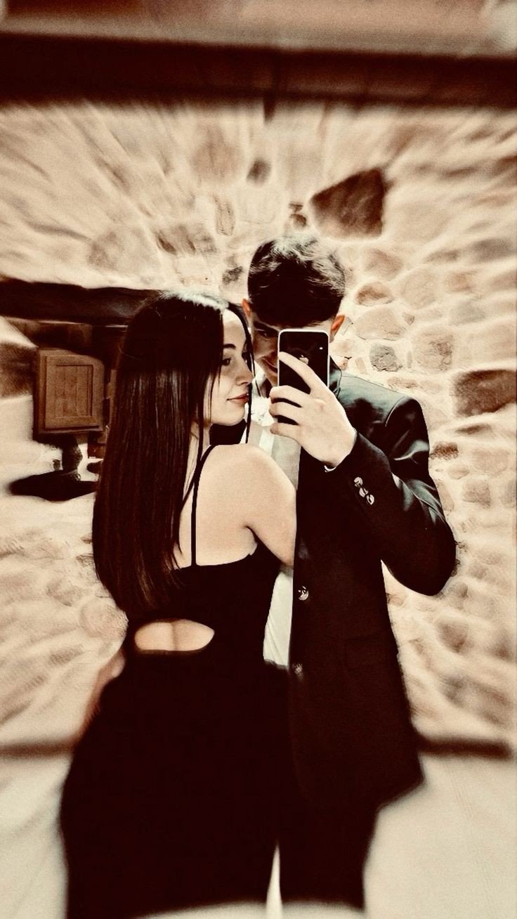 instagram cute couple dp animation download