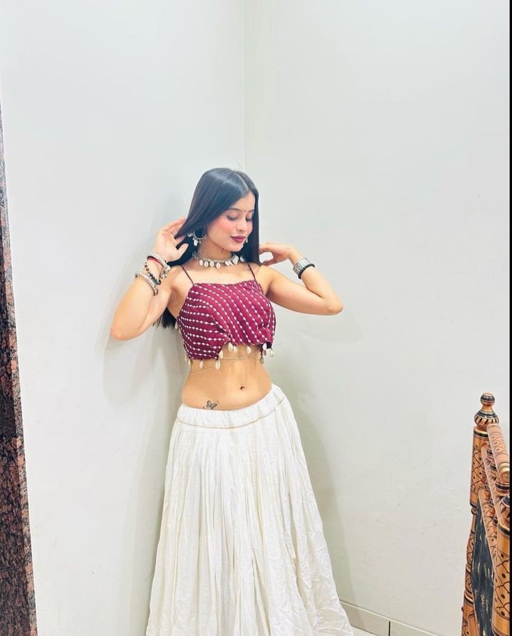 instagram girls dp black stylish simple