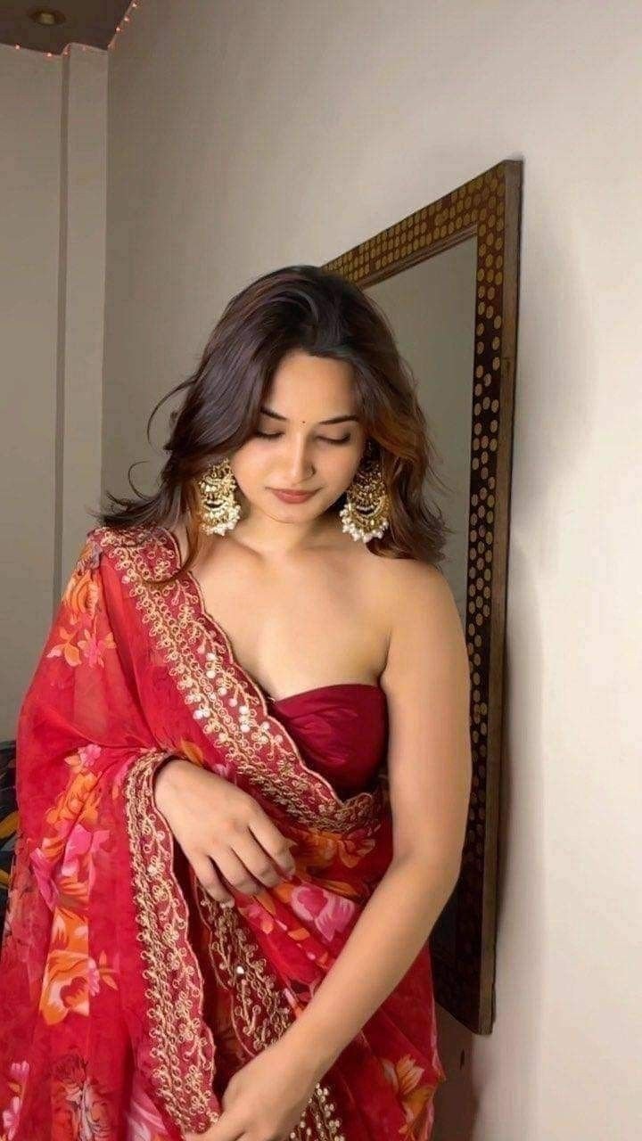 instagram girls dp cap