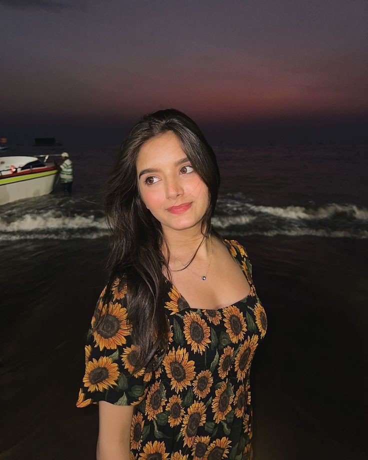 instagram girls dp cute girl