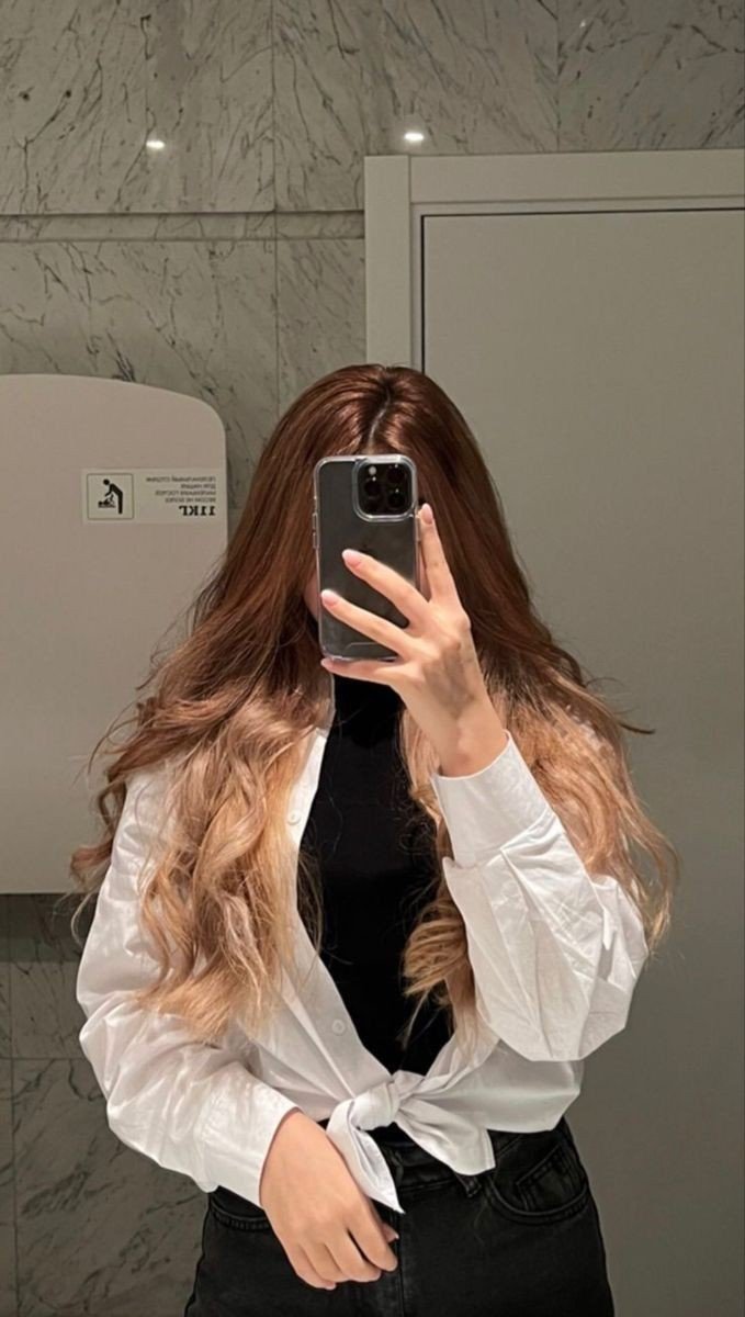 iphone mirror selfie dp for girls