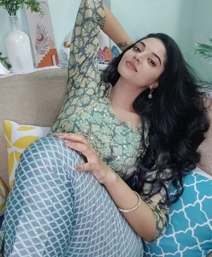 ladki ki dp acche se